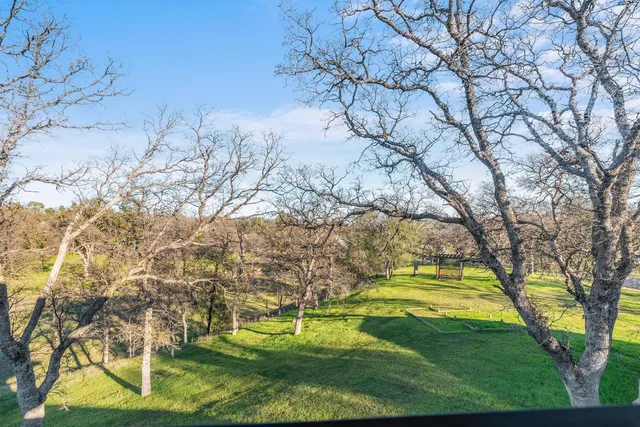 $595,000 | 14860 Oak Knoll Drive, Red Bluff, CA 96080