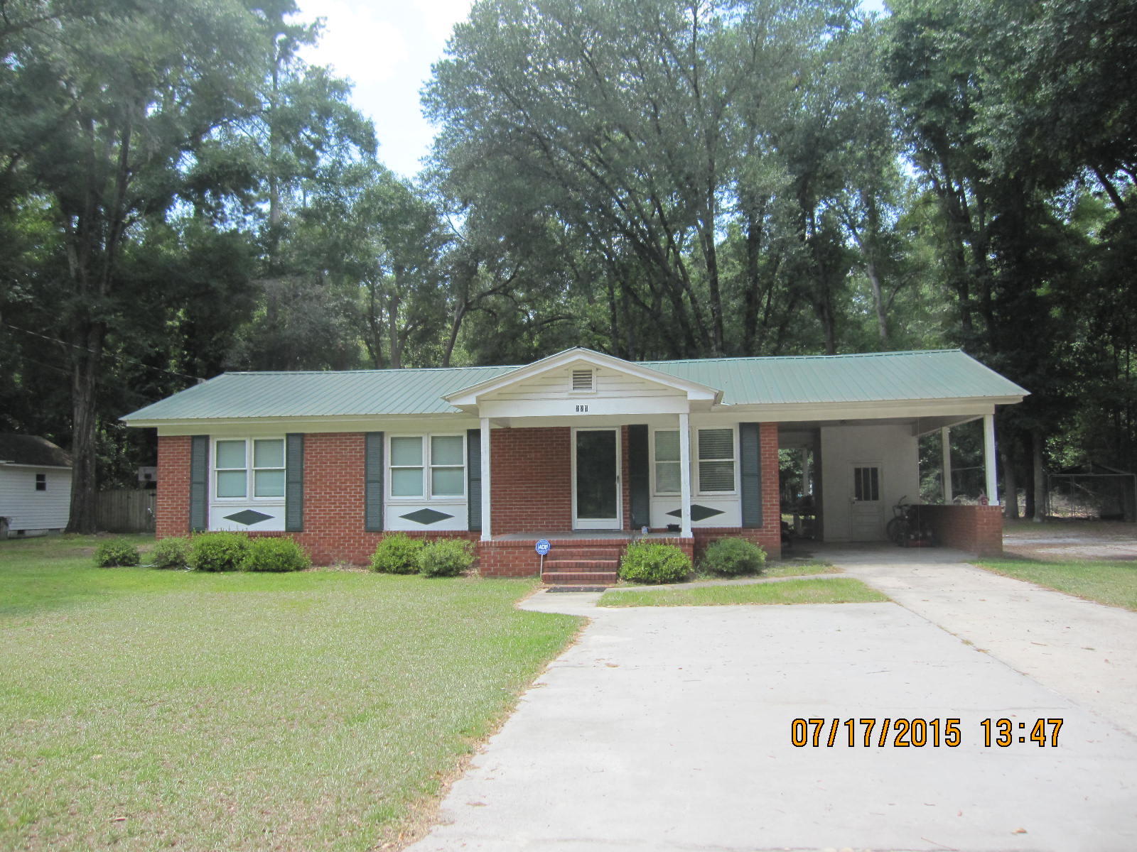225 Mt Carmel Road Walterboro, SC 29488 - Photo 1 of 10 IMG_0107