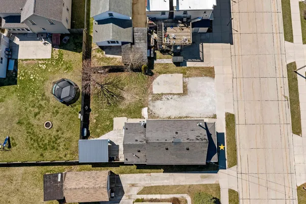 $136,900 | 1313 21st Street, Two Rivers, WI 54241