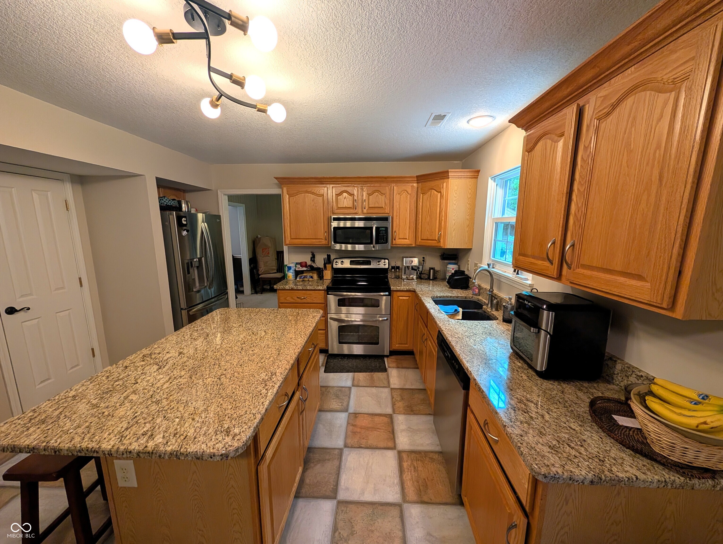 2879 Prairie Stream Way Columbus, IN 47203 - Photo 17 of 55