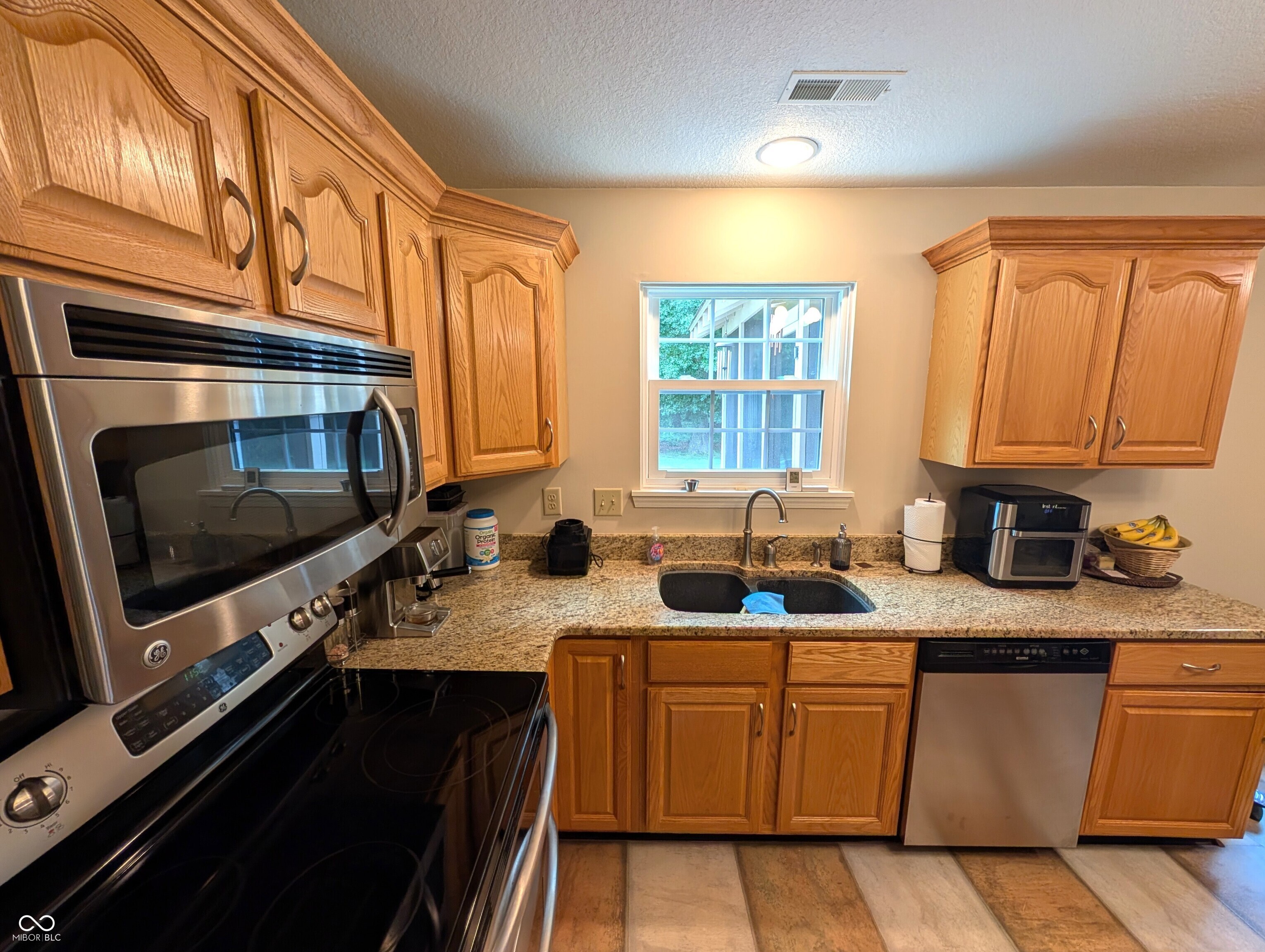 2879 Prairie Stream Way Columbus, IN 47203 - Photo 18 of 55