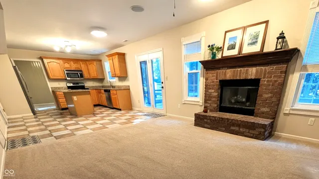 $344,900 | 2879 Prairie Stream Way, Columbus, IN 47203