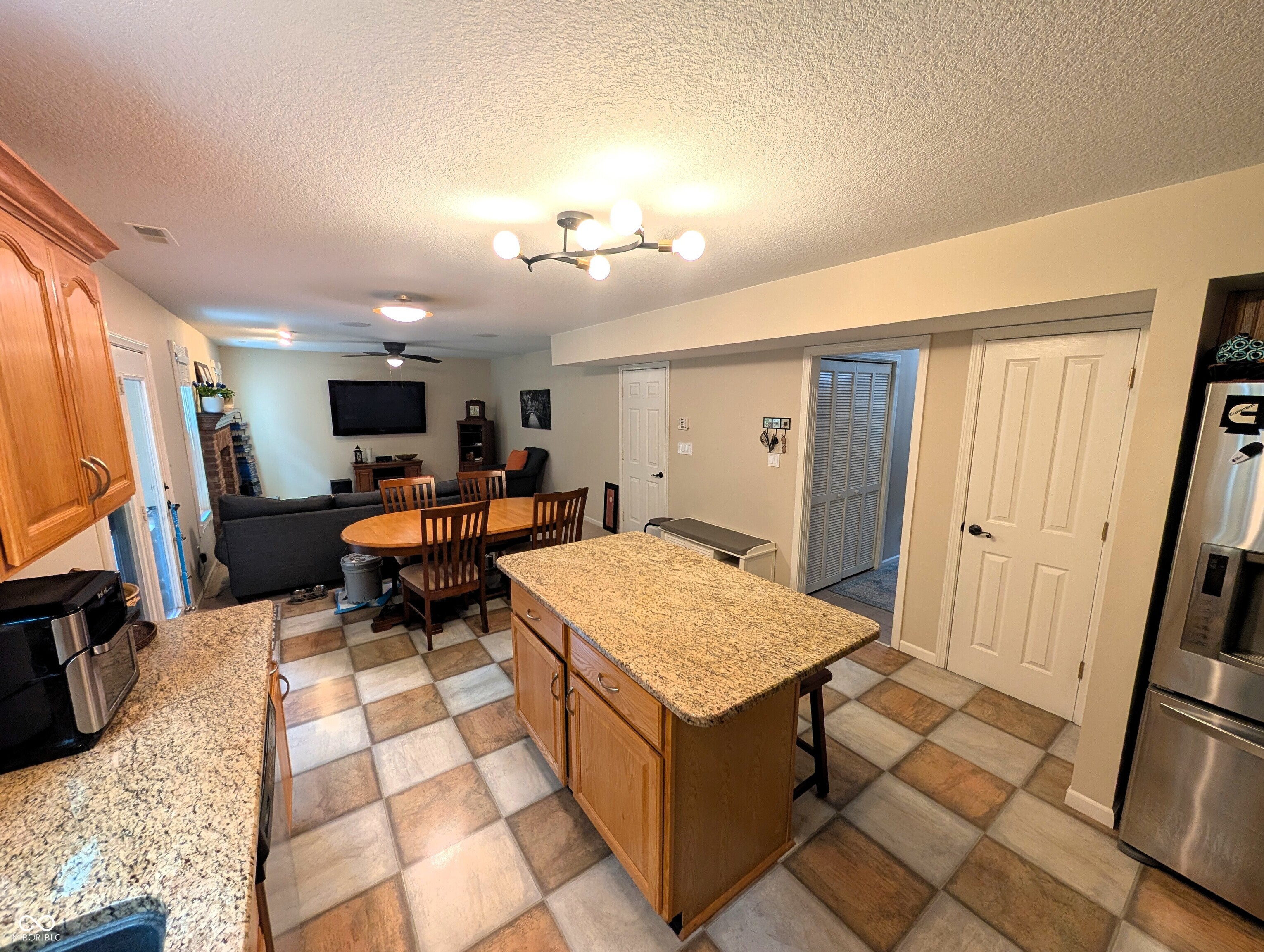 2879 Prairie Stream Way Columbus, IN 47203 - Photo 25 of 55