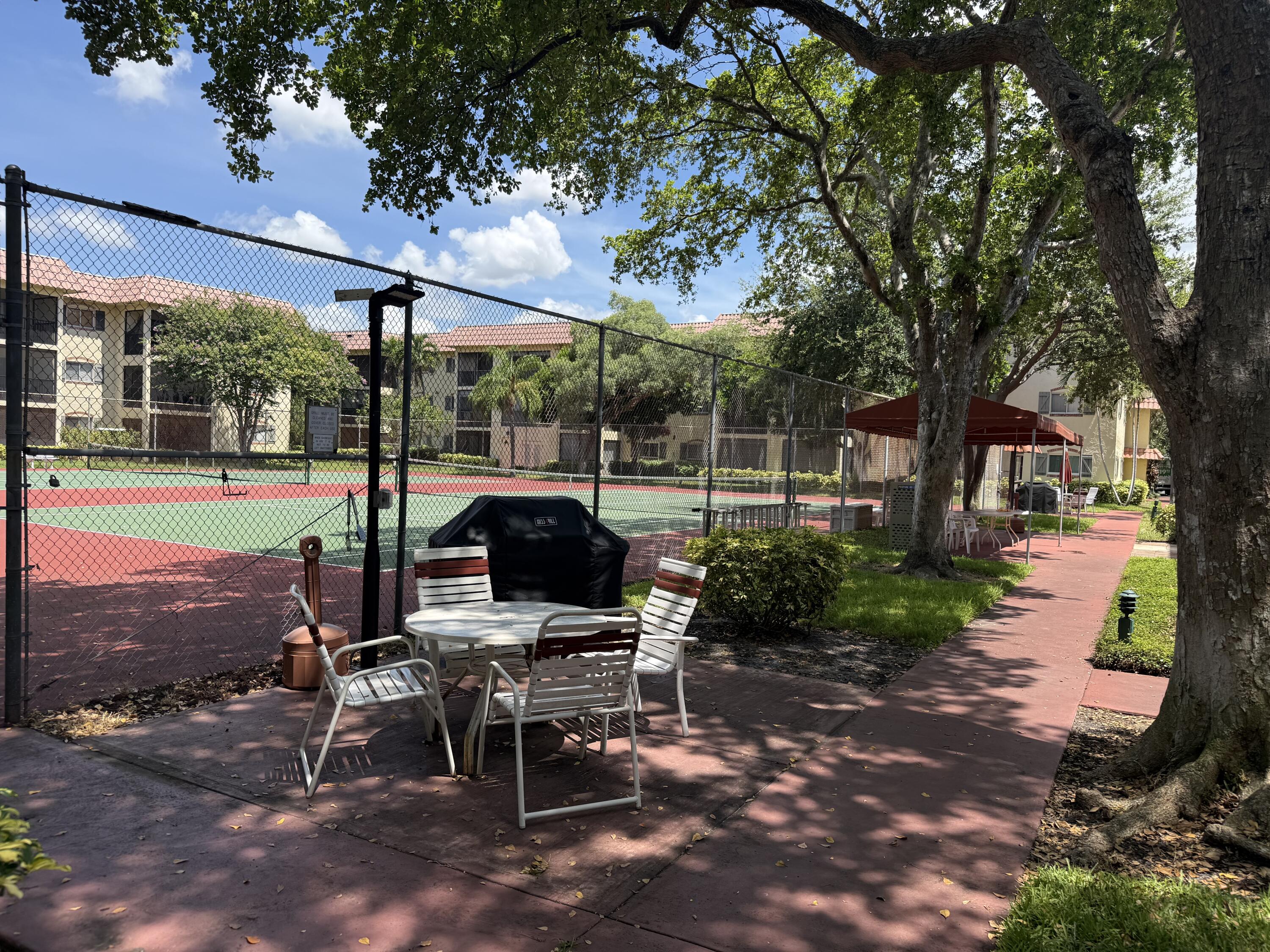 255 South Cypress Road, Unit 339 Pompano Beach, FL 33060 - Photo 8 of 14 BBQ area
