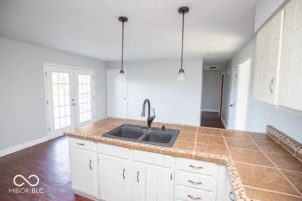 $199,000 | 2990 East County Road 150 South, North Vernon, IN 47265