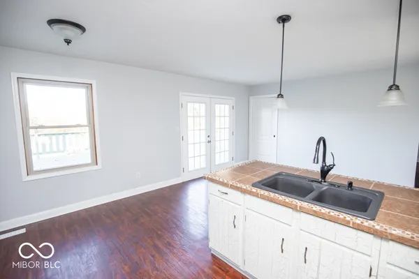 $199,000 | 2990 East County Road 150 South, North Vernon, IN 47265