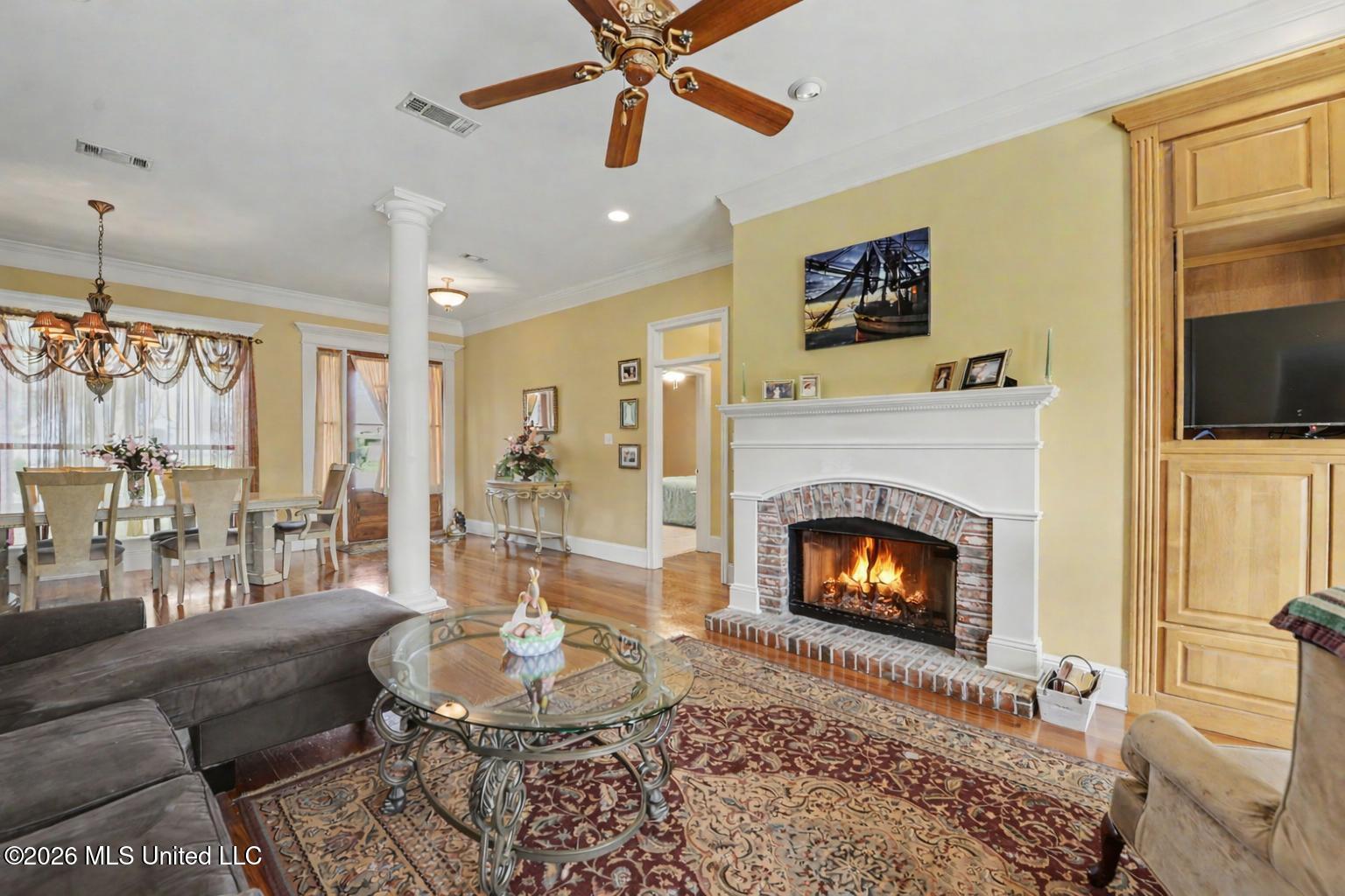720 Oleander Lane Biloxi, MS 39532 - Photo 5 of 29 005