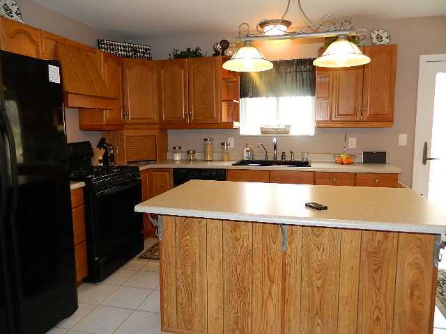 9730 Shannon Road Frazeysburg, OH 43822 - Photo 5 of 25
