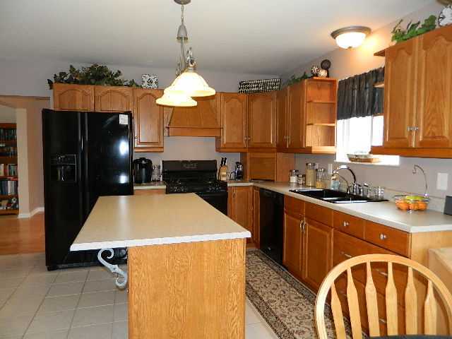 9730 Shannon Road Frazeysburg, OH 43822 - Photo 6 of 25