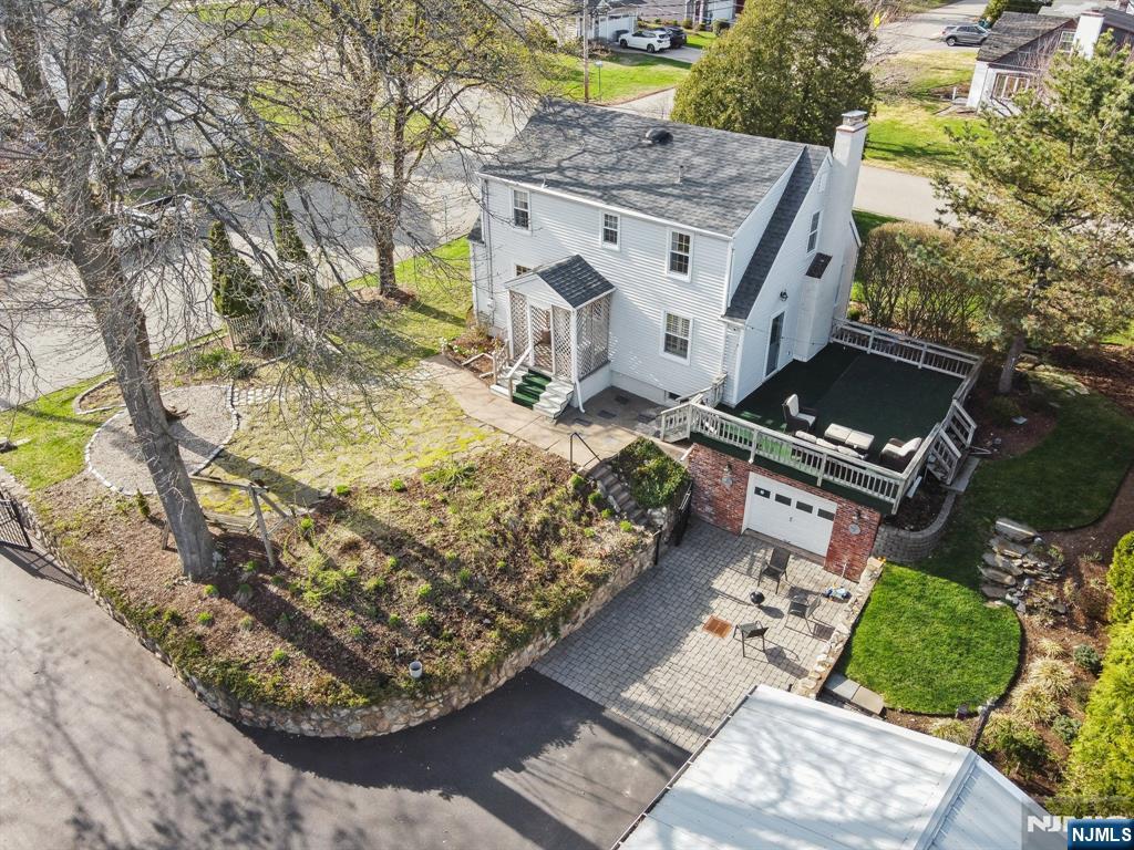 122 Johnson Avenue Mahwah, NJ 07430 - Photo 37 of 40 a view of a backyard with chairs