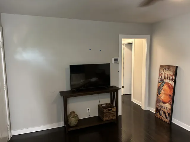 $1,995 | 1829 25th Ave Court North, Nashville, TN 37208