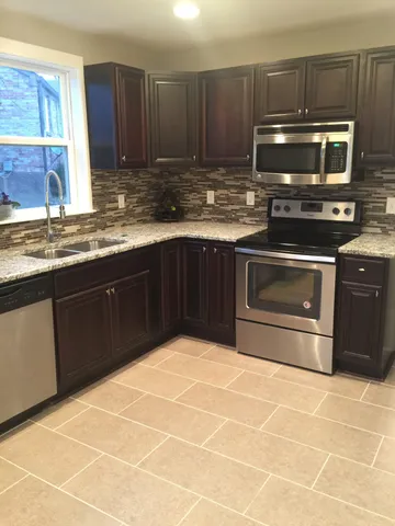 $1,995 | 1829 25th Ave Court North, Nashville, TN 37208