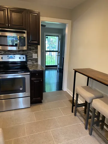 $1,995 | 1829 25th Ave Court North, Nashville, TN 37208