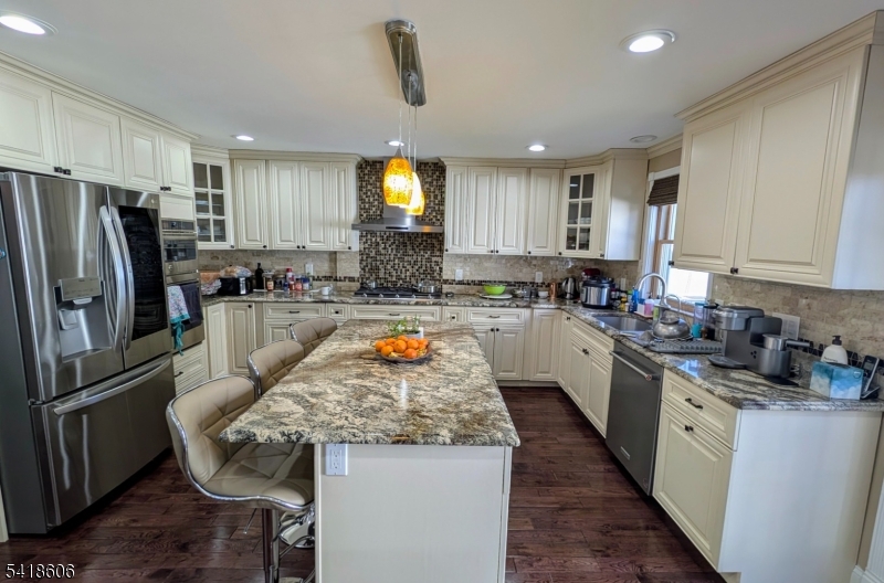 385 Allentown Road Parsippany, NJ 07054 - Photo 3 of 23