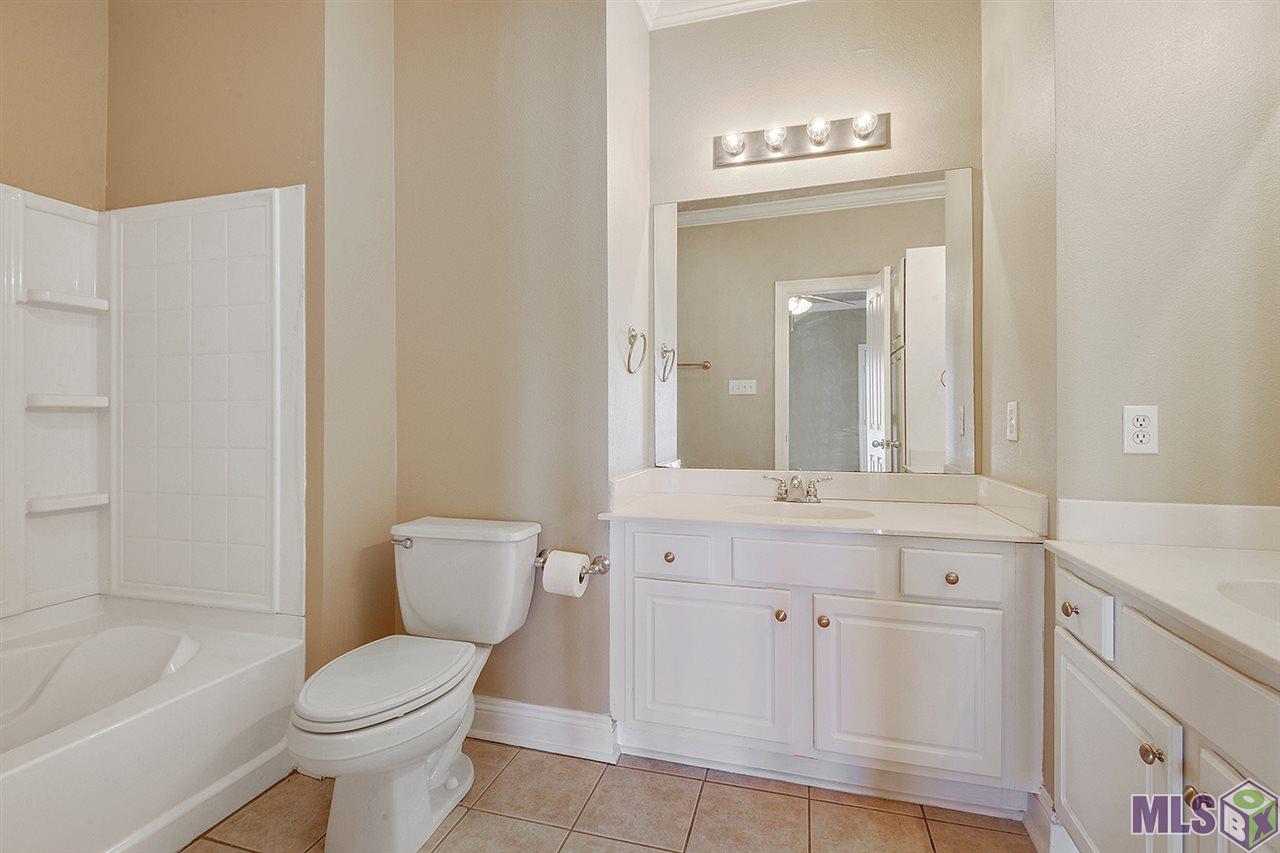 5253 Arlington Court Baton Rouge, LA 70820 - Photo 8 of 11 Gallery Image 8