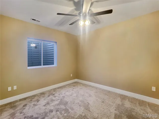 $515,000 | 8055 Radcliffe Place, Troy, IL 62294