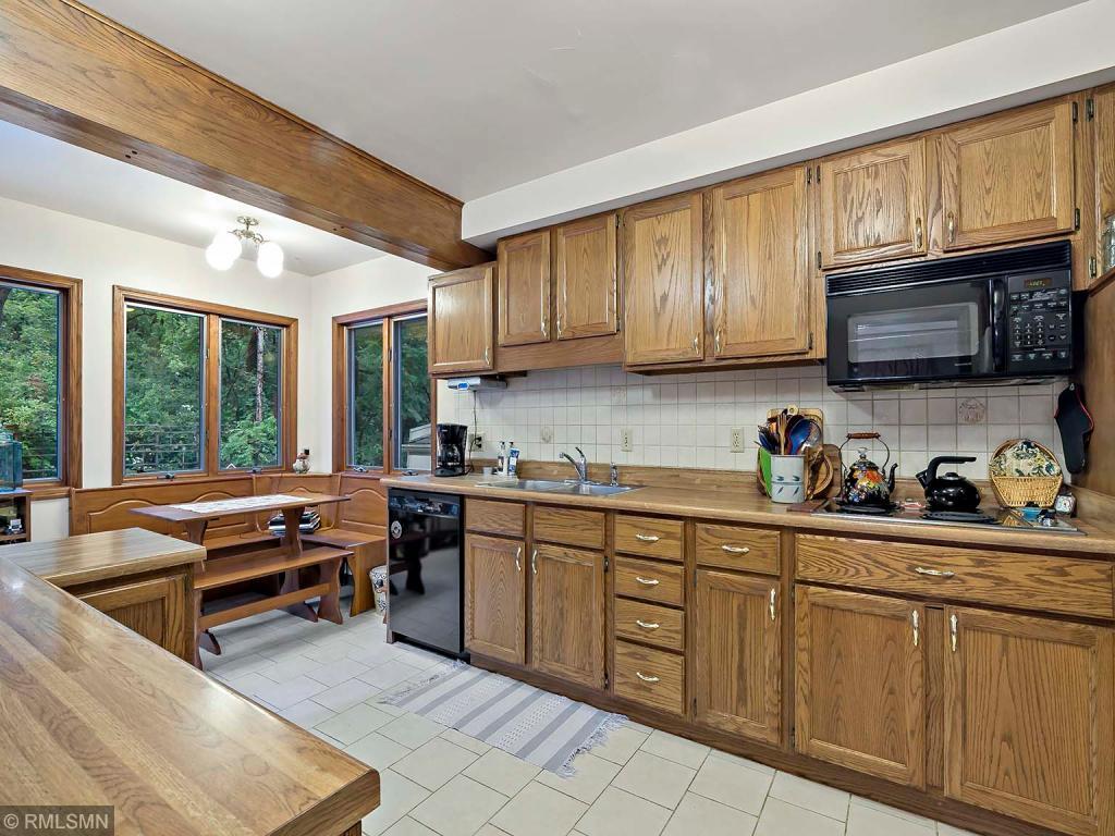 5416 Countryside Road Edina, MN 55436 - Photo 12 of 39 Gallery Image 12