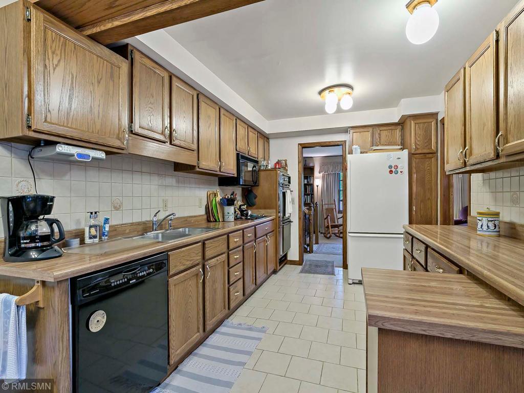 5416 Countryside Road Edina, MN 55436 - Photo 13 of 39 Gallery Image 13