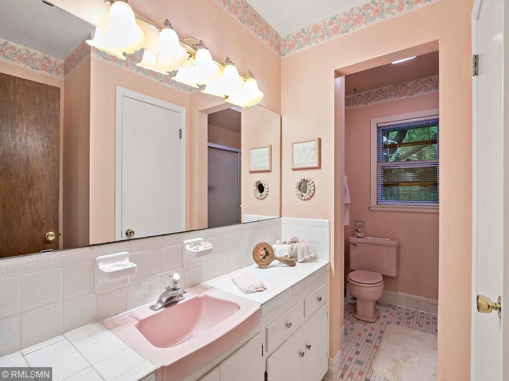 5416 Countryside Road Edina, MN 55436 - Photo 17 of 39 Gallery Image 17