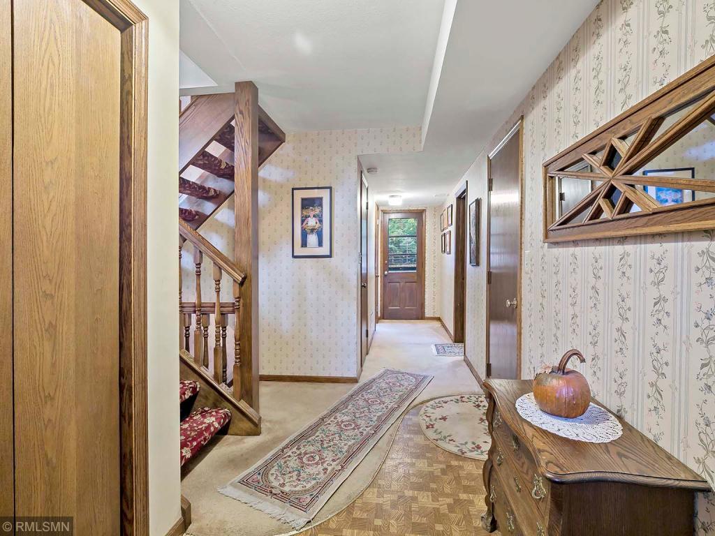 5416 Countryside Road Edina, MN 55436 - Photo 3 of 39 Gallery Image 3