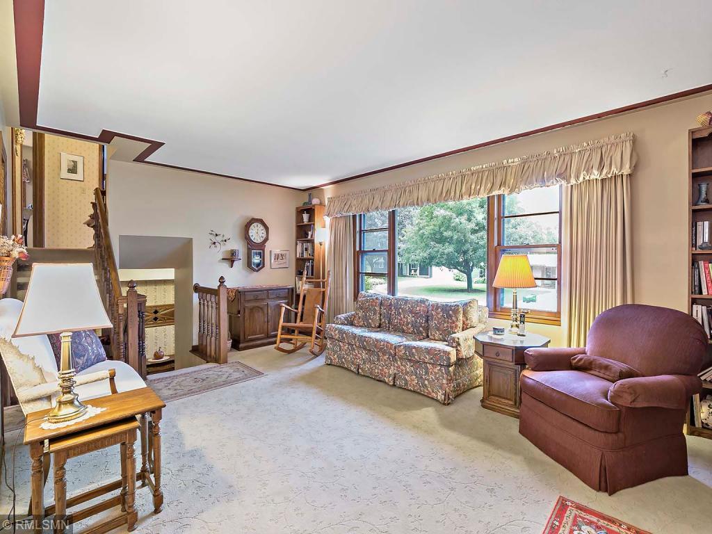5416 Countryside Road Edina, MN 55436 - Photo 10 of 39 Gallery Image 10