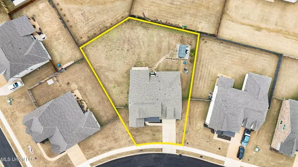$539,999 | 9573 Pk Trl Road, Olive Branch, MS 38654