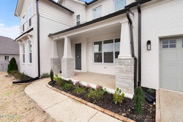 $539,999 | 9573 Pk Trl Road, Olive Branch, MS 38654