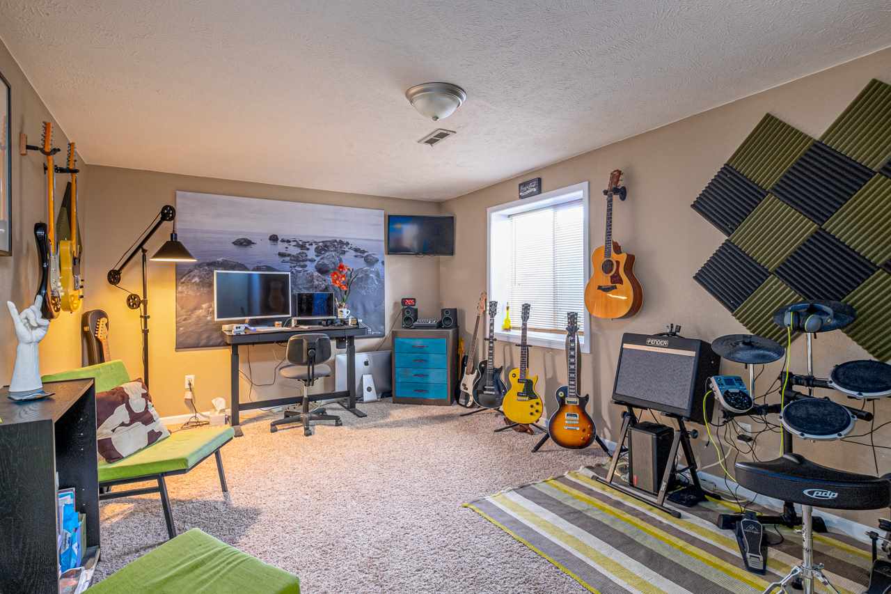 1704 South Evergreen Road Spokane Valley, WA 99037 - Photo 22 of 32