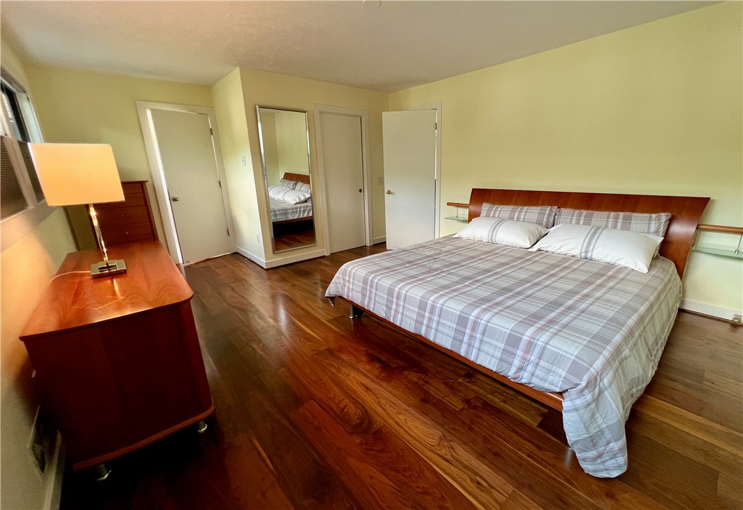 27 Hoyt Place Rochester, NY 14610 - Photo 15 of 25