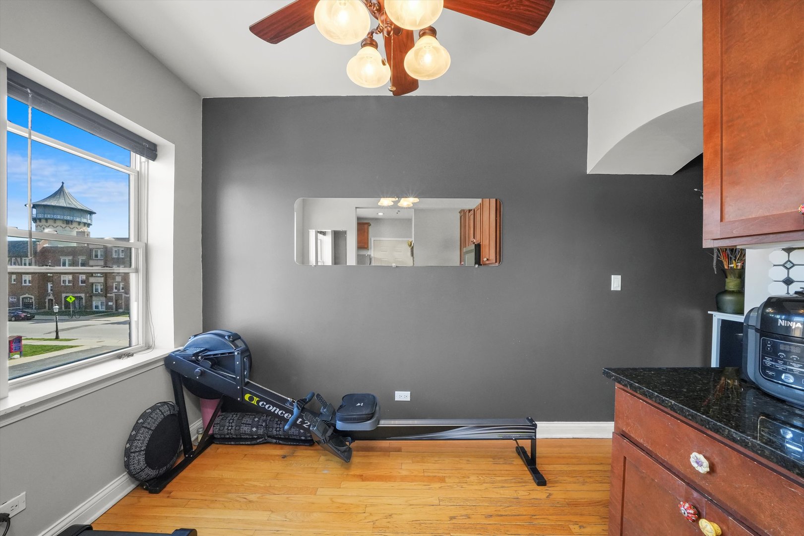 52 Forest Avenue, Unit 2S Riverside, IL 60546 - Photo 15 of 43 a room with musical instruments