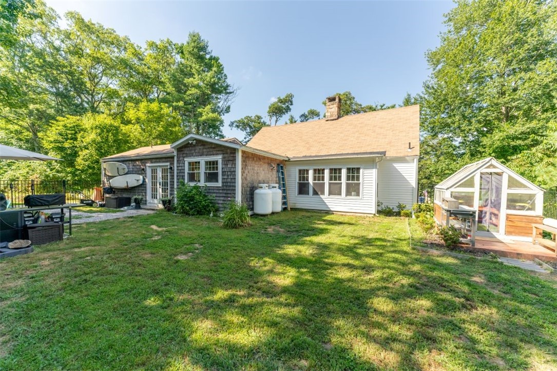 99 Highview Avenue Hopkinton, RI 02832 - Photo 6 of 38