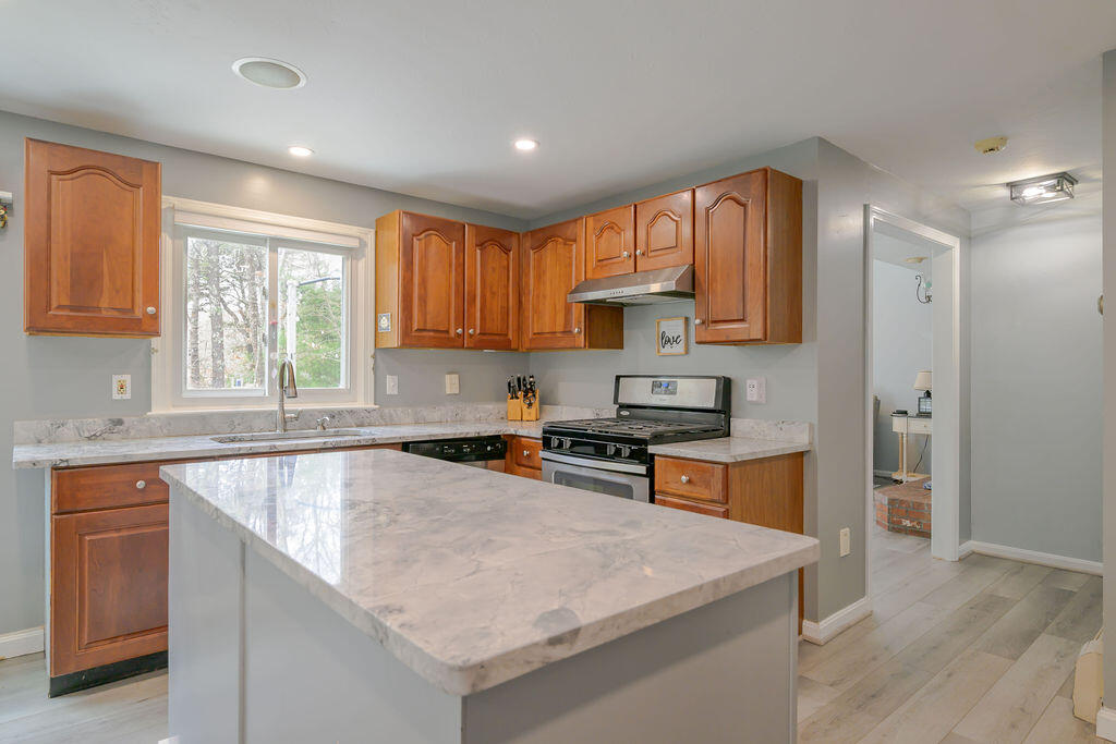 37 Square Rigger Lane Hyannis, MA 02601 - Photo 16 of 49 37_Square_Rigger_DRONE-12
