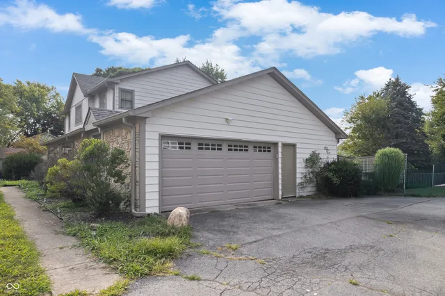 $550,000 | 3715 Chadwick Drive, Carmel, IN 46033