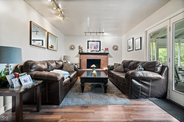 $550,000 | 3715 Chadwick Drive, Carmel, IN 46033