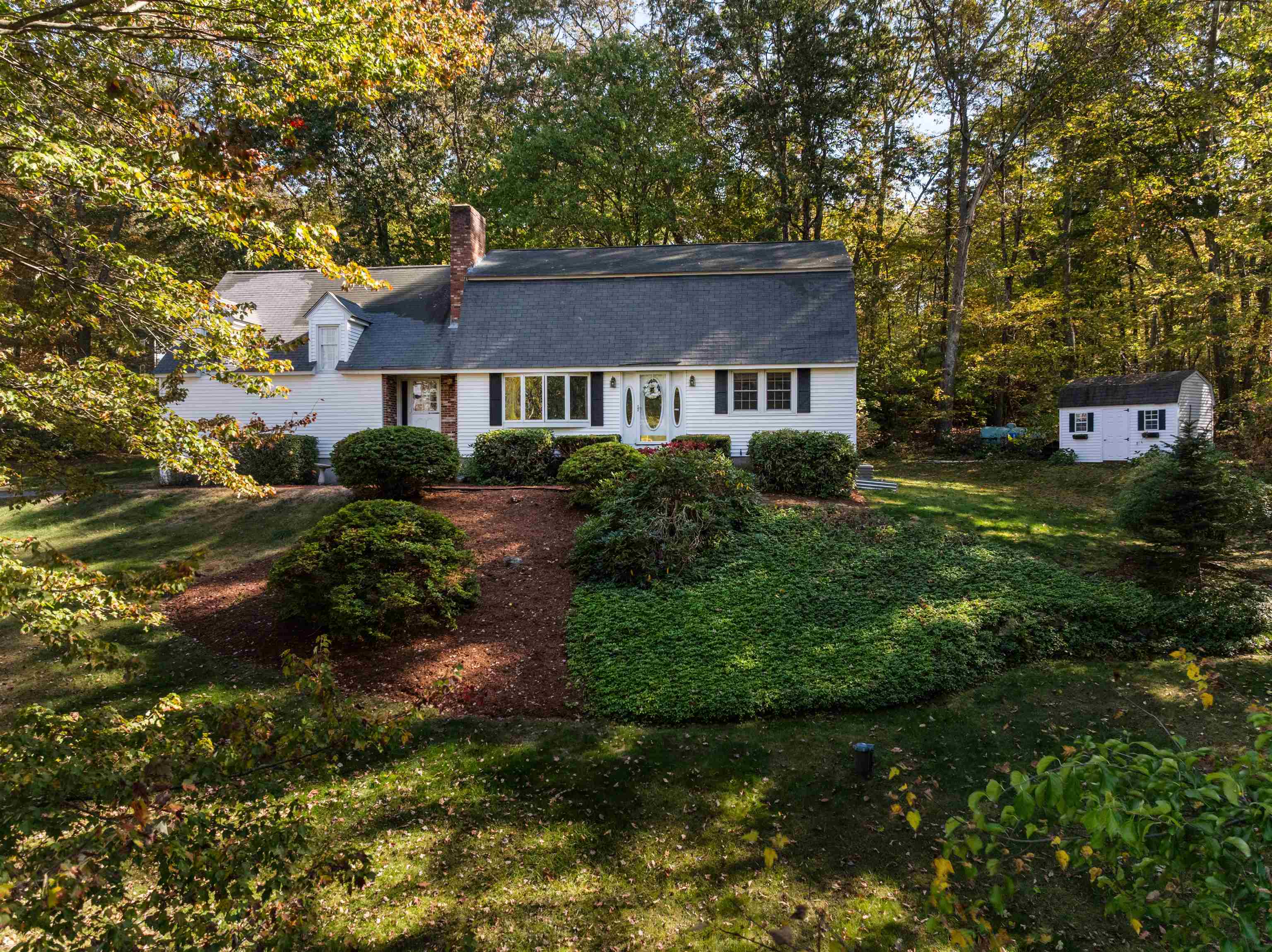 14 Woodland Road Windham, NH 03087 - Photo 2 of 54