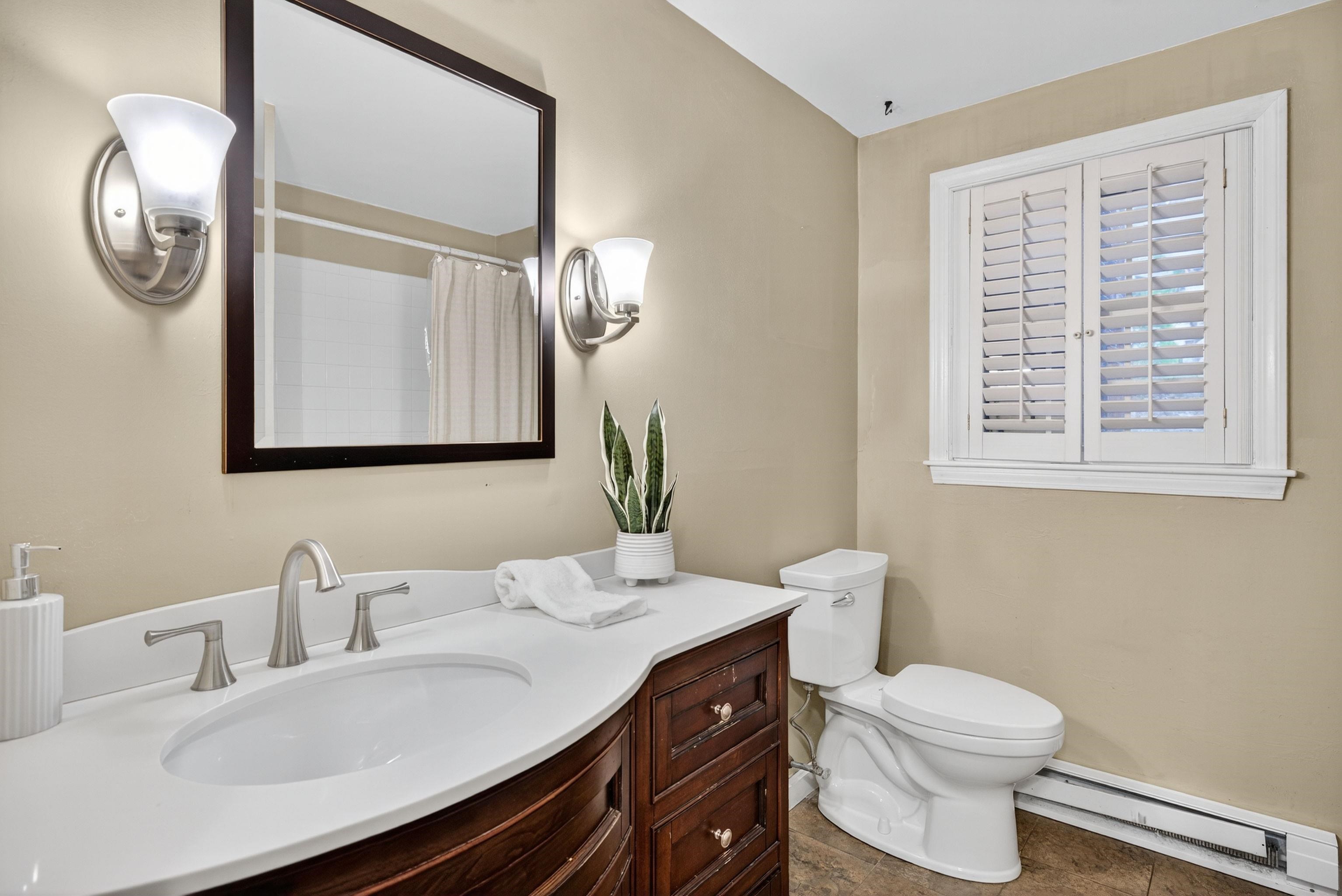 14 Woodland Road Windham, NH 03087 - Photo 25 of 54