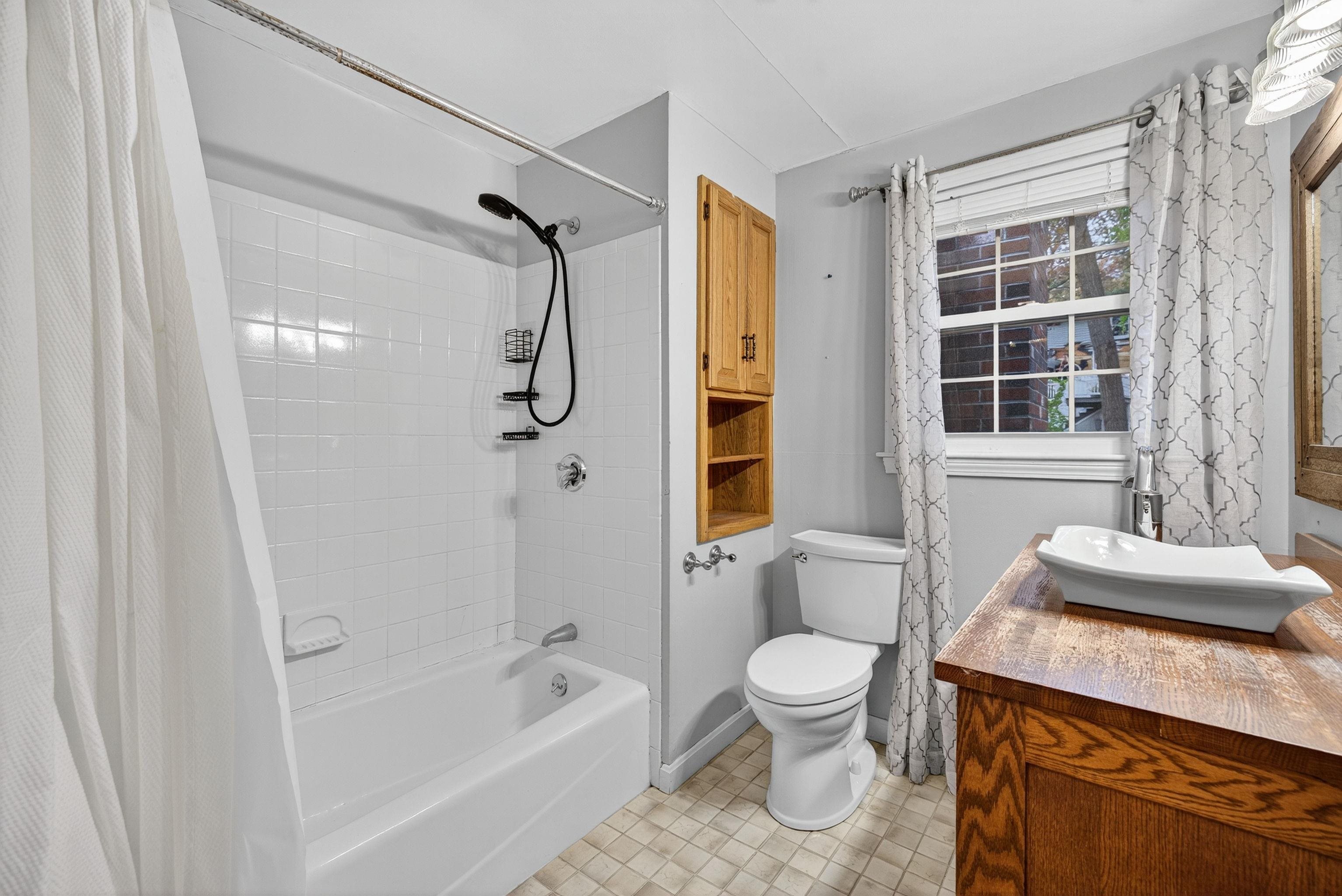 14 Woodland Road Windham, NH 03087 - Photo 43 of 54