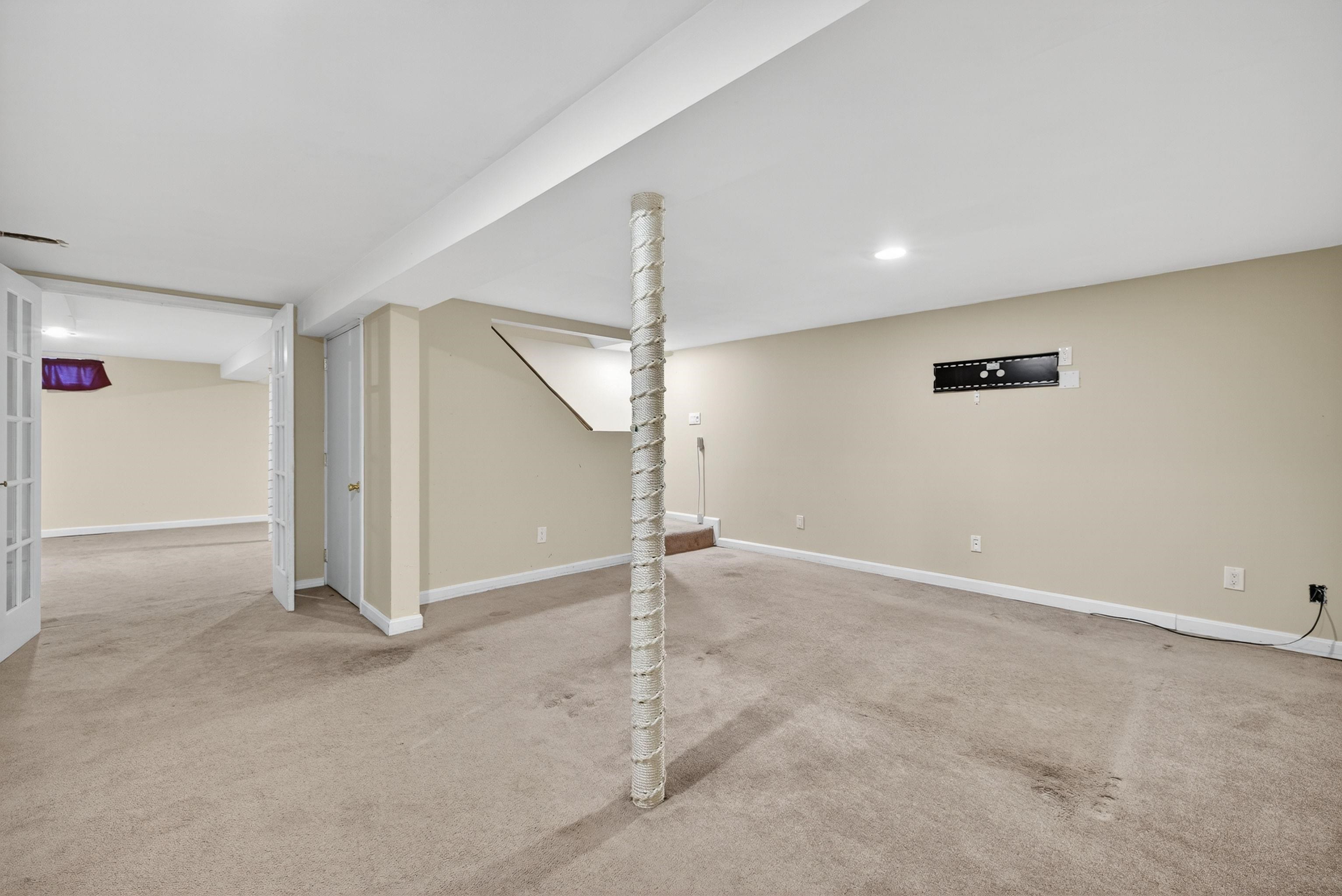 14 Woodland Road Windham, NH 03087 - Photo 51 of 54