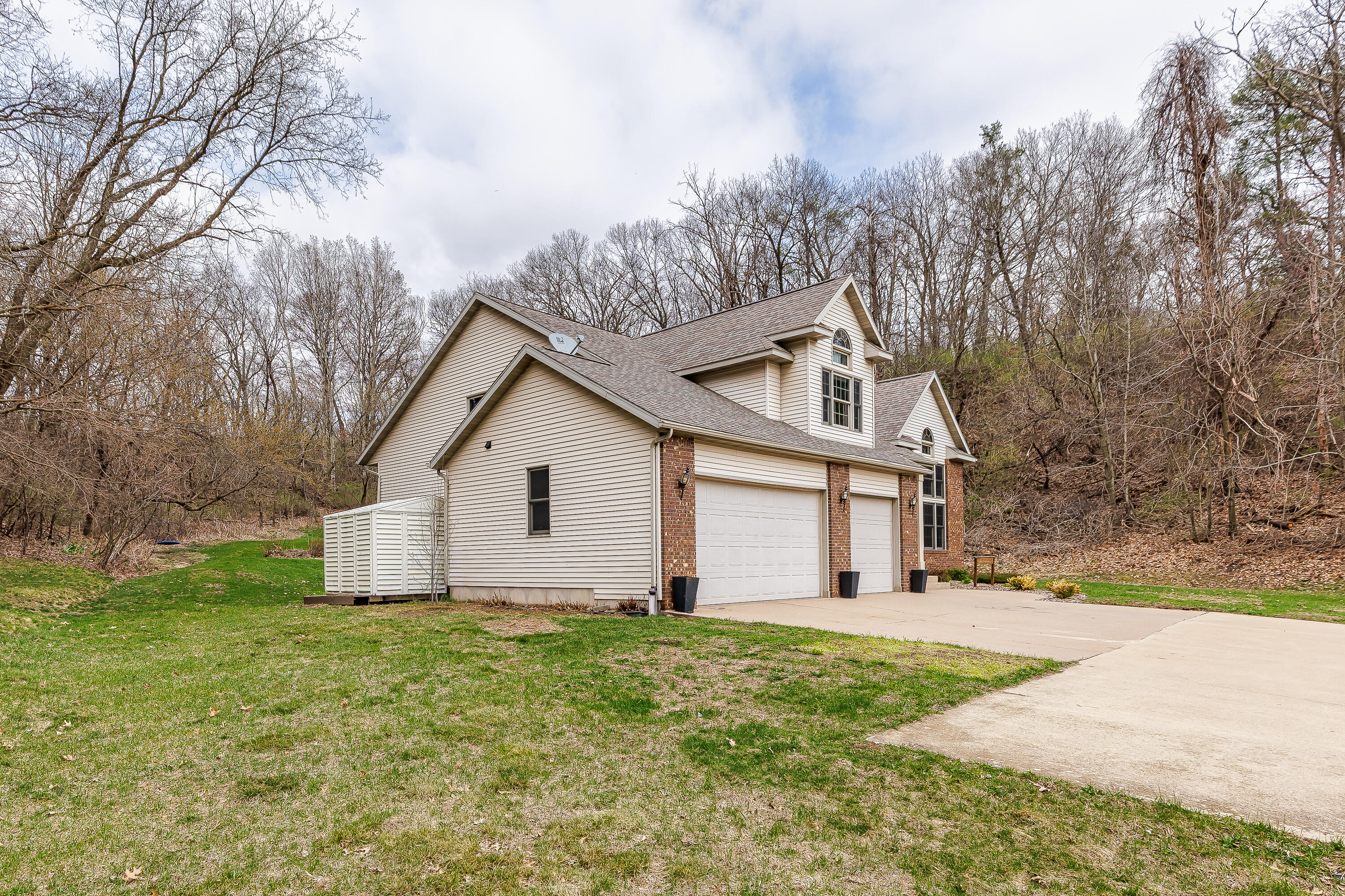 14812 Hibiscus Road Tomah, WI 54660 - Photo 29 of 31 14812 Hibiscus (39 of 39)