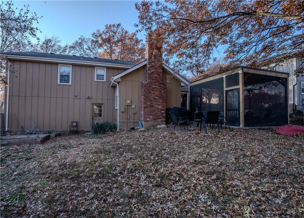 11623 Locust Street Kansas City, MO 64131 - Photo 25 of 38