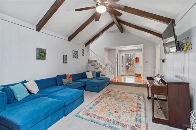 $325,000 | 11623 Locust Street, Kansas City, MO 64131