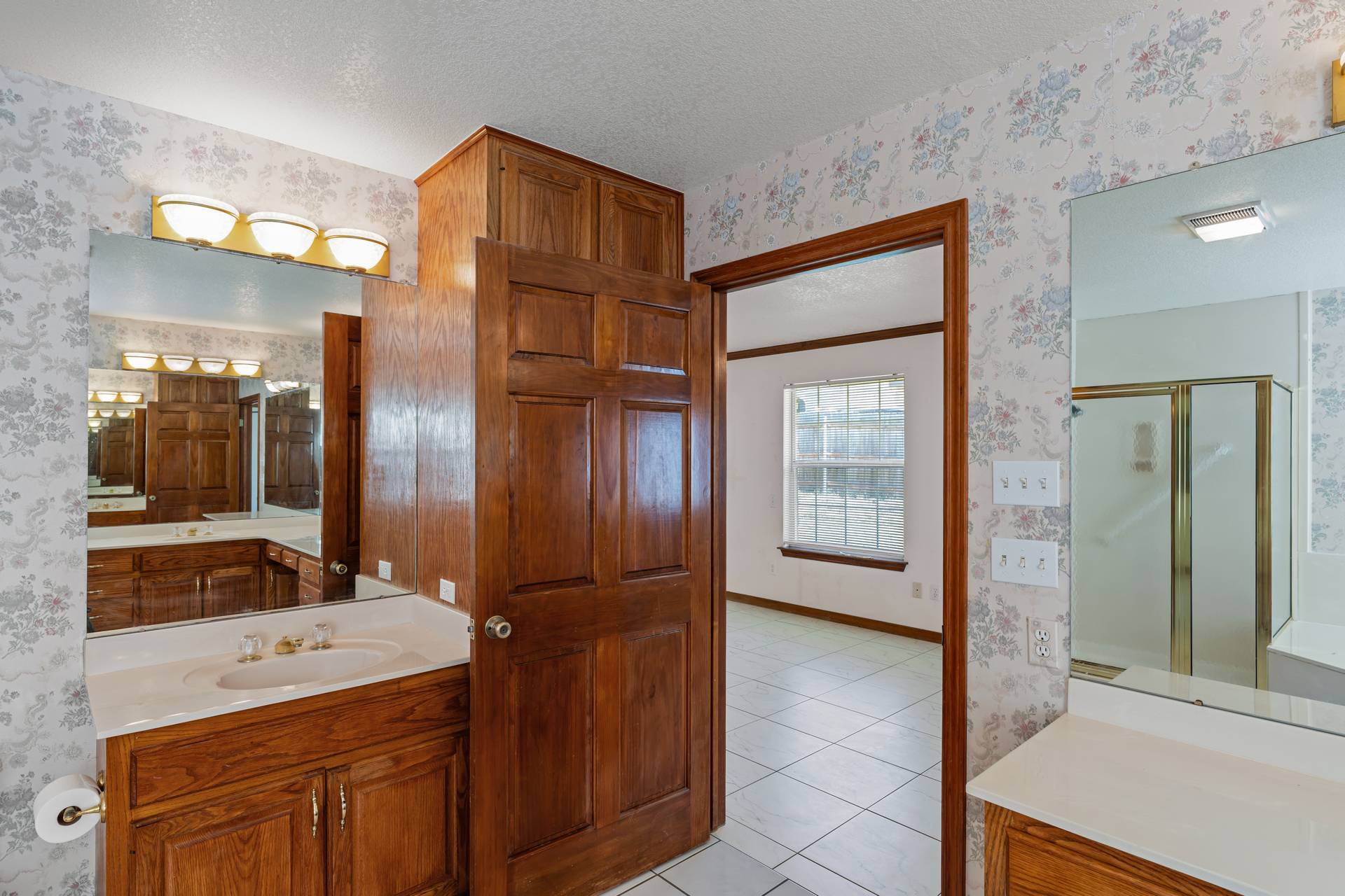 101 Oak Ridge Circle Georgetown, TX 78628 - Photo 22 of 35