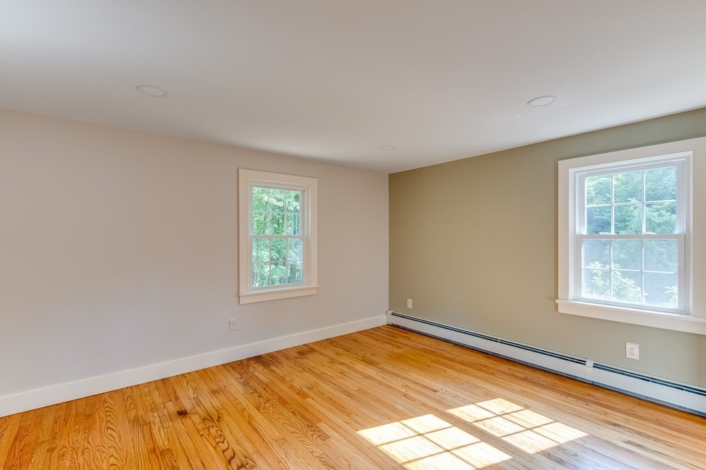124 Hastings Road Spencer, MA 01562 - Photo 12 of 33 Gallery Image 12