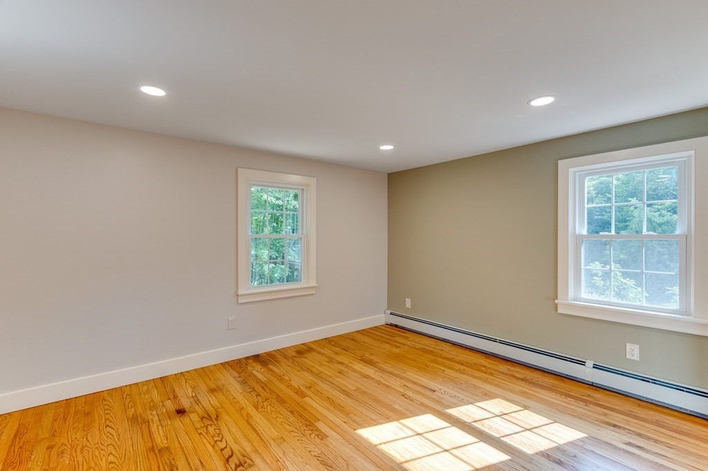 124 Hastings Road Spencer, MA 01562 - Photo 13 of 33 Gallery Image 13