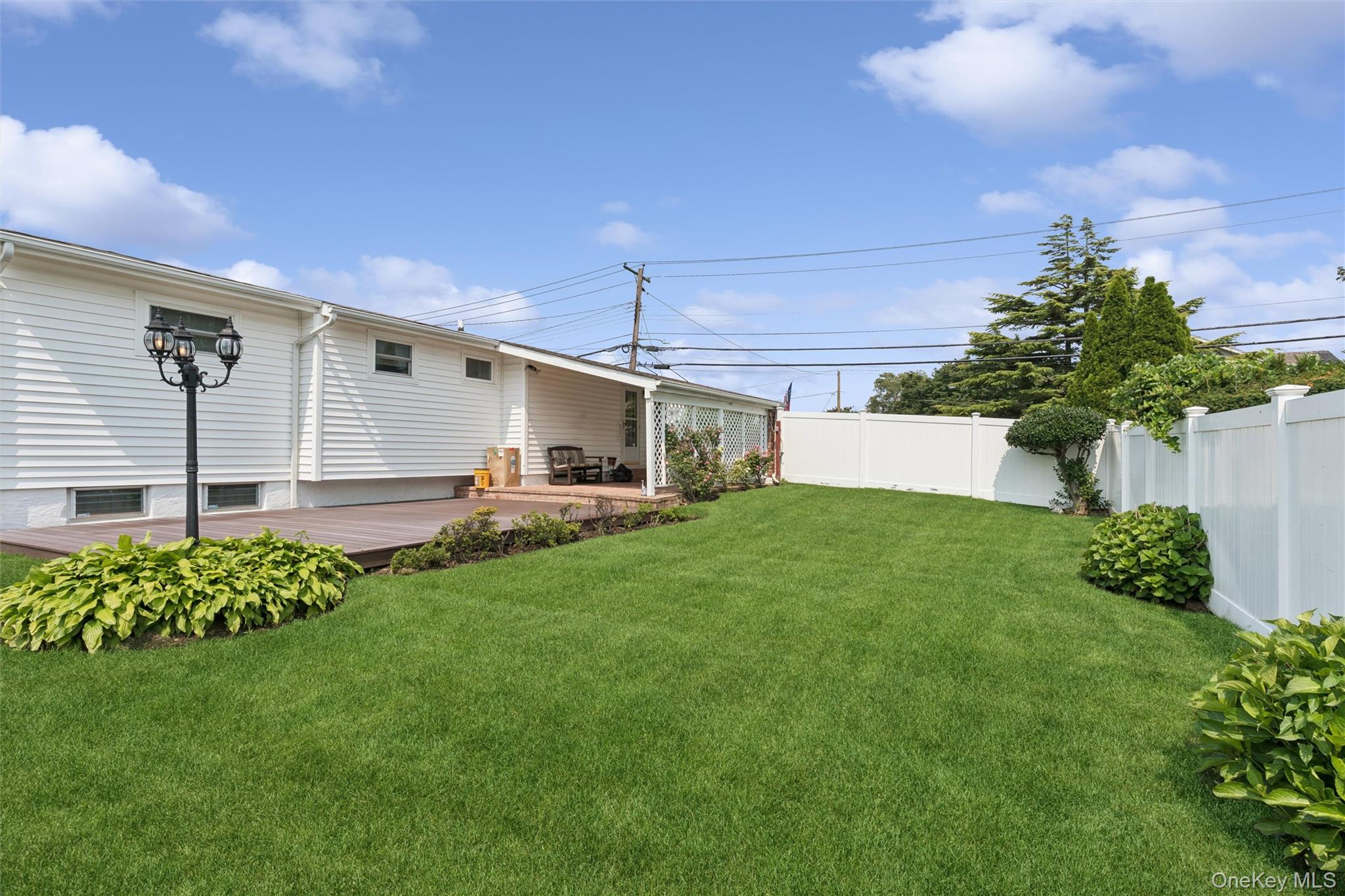 114 Miller Road Hicksville, NY 11801 - Photo 38 of 40