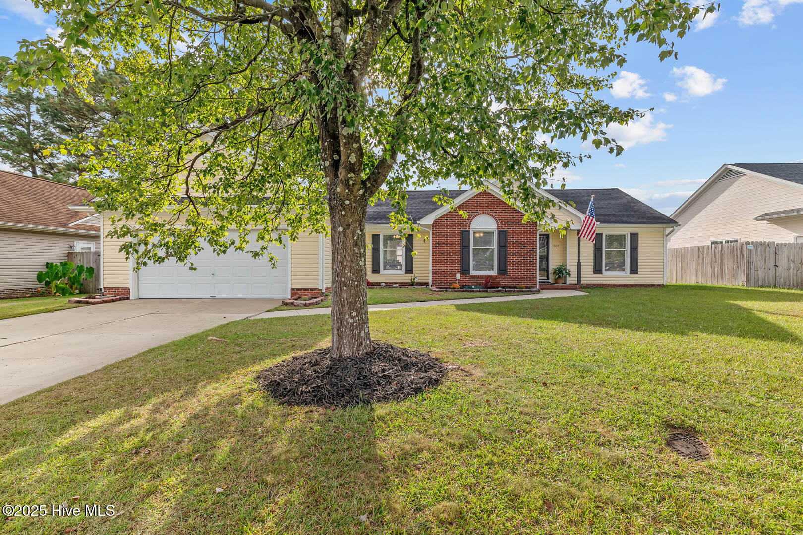 304 Fall Drive Jacksonville, NC 28540 - Photo 2 of 48 2