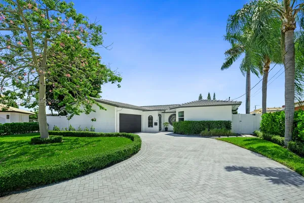 $1,925,000 | 2830 Northeast 56th Court, Fort Lauderdale, FL 33308