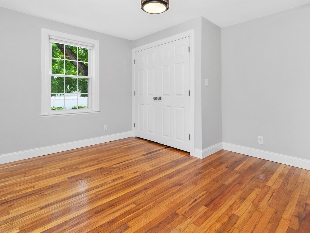 22 Grove Road Waltham, MA 02451 - Photo 24 of 41