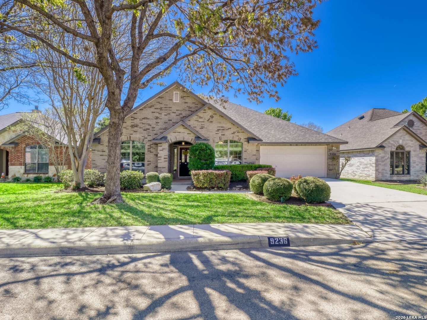 9236 Larsons Lane Helotes, TX 78023 - Photo 4 of 33