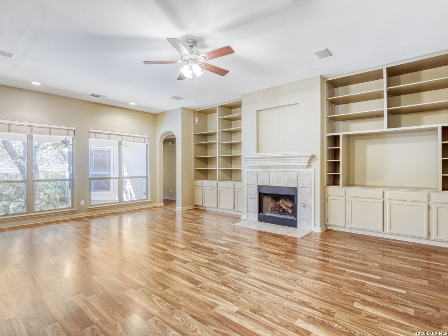 9236 Larsons Lane Helotes, TX 78023 - Photo 9 of 33